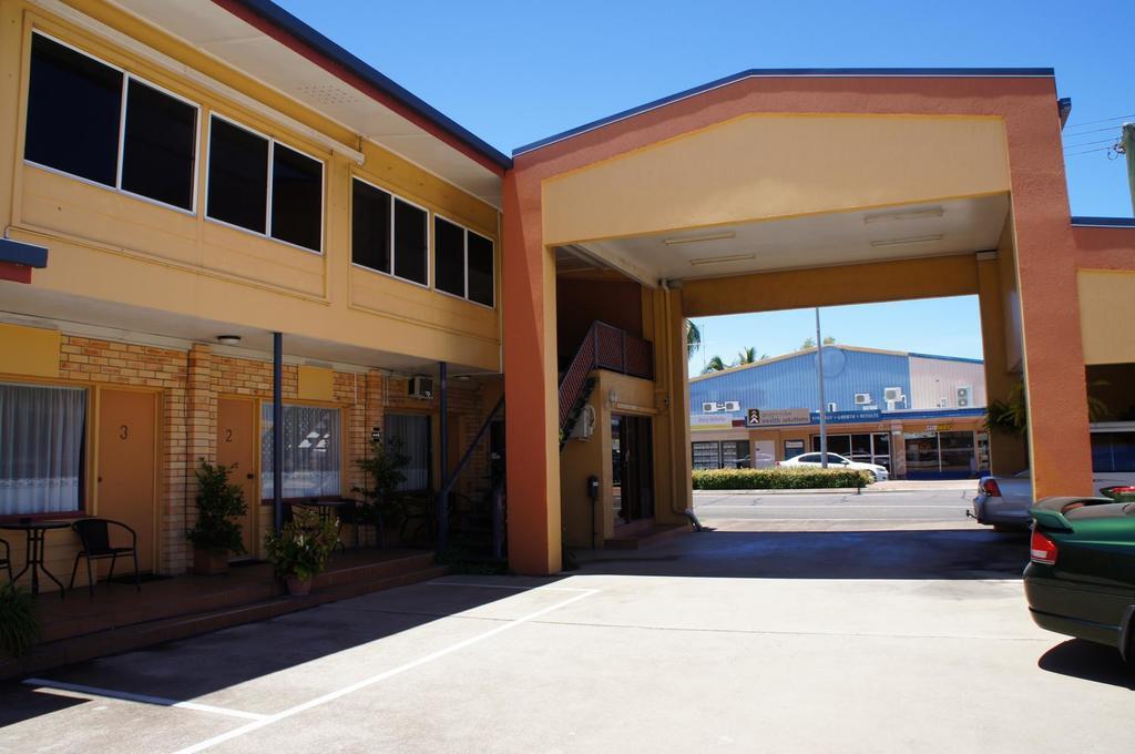 Ayrline Motel Exterior photo